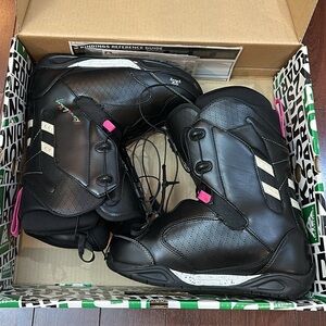 K2 Mink Black Snowboard Boots with Pink Accents